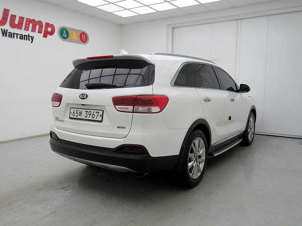 KIA Sorento - Vista 4