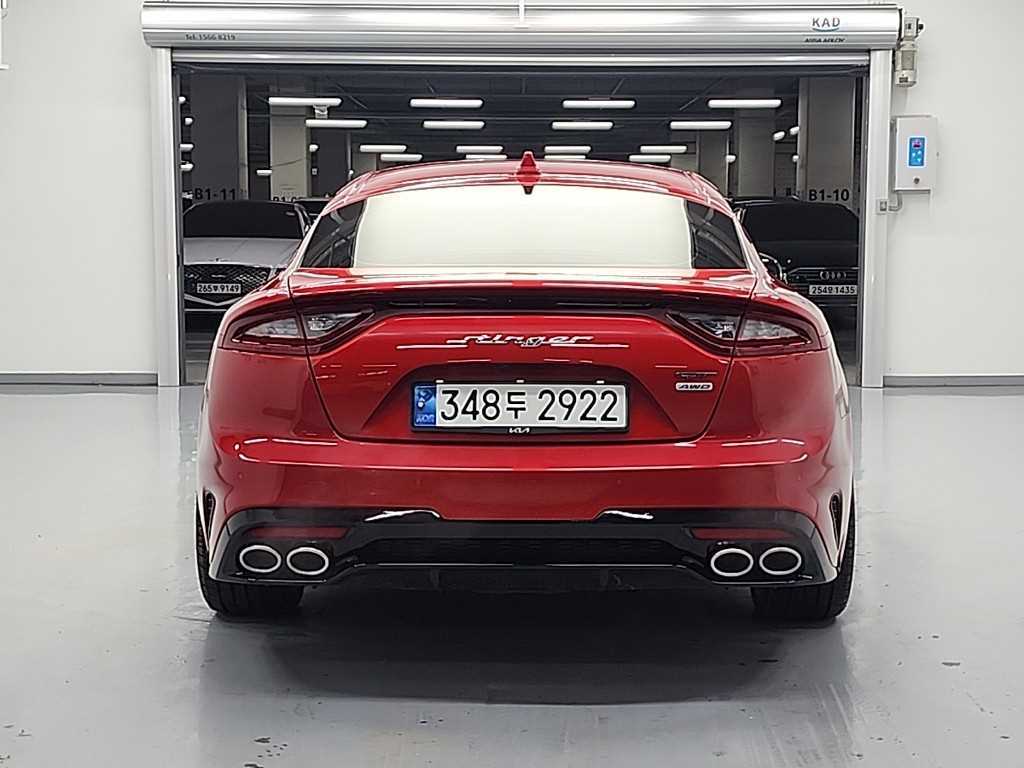 KIA Stinger - Vista 3