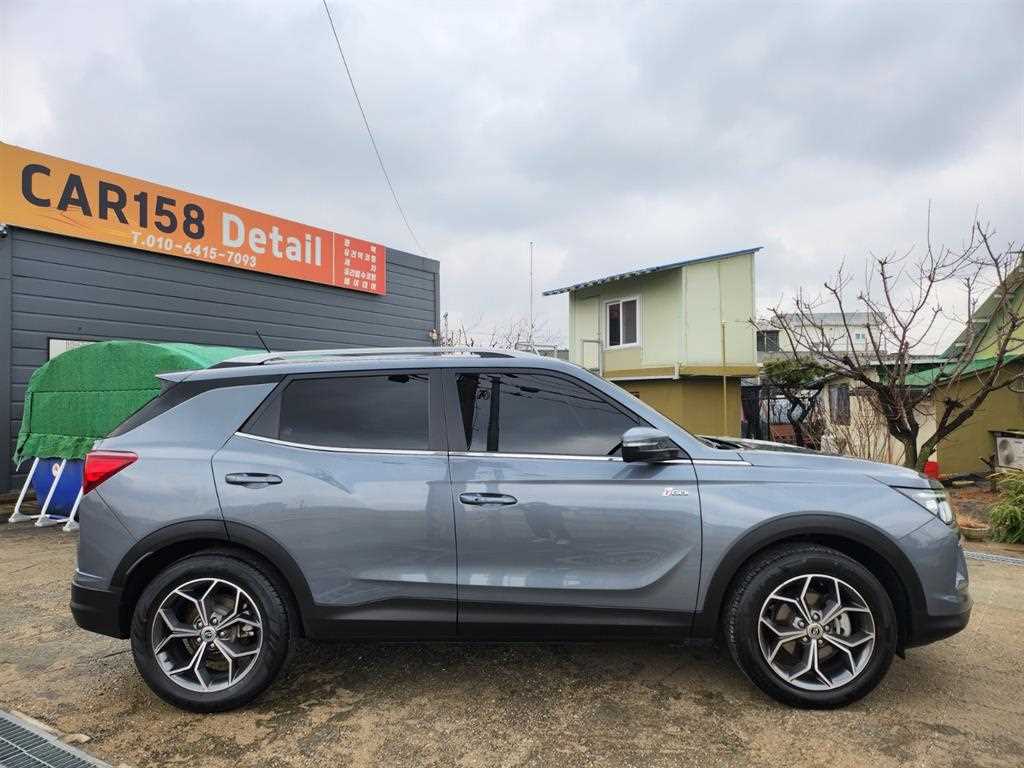 Ssangyong Korando - Vista 4