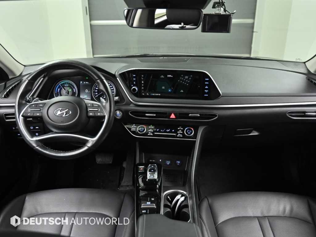 HYUNDAI Sonata - Vista 7