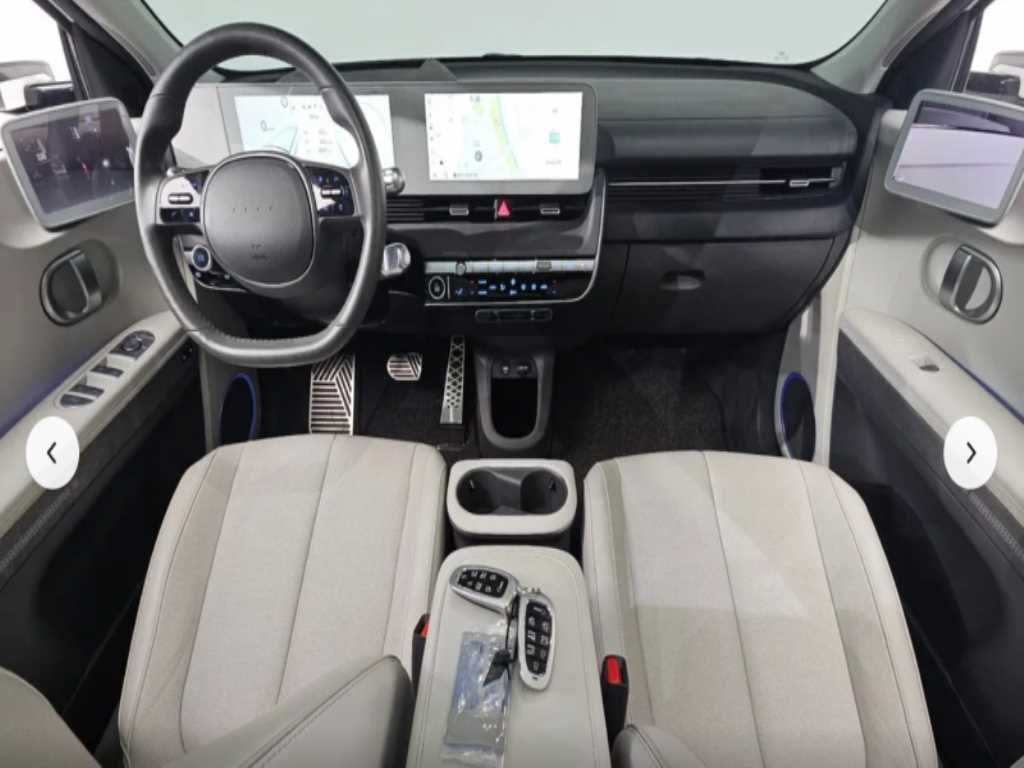 HYUNDAI Ioniq 5 - Vista 6