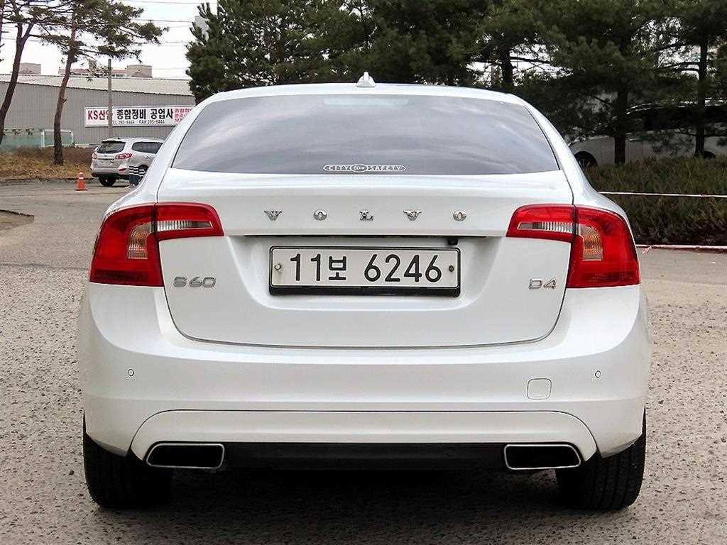 Volvo S60 - Vista 4