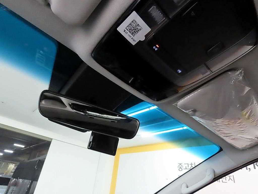 HYUNDAI Staria 2023 Plateado - Importación desde Corea - HF Imports Iquique - Foto 16