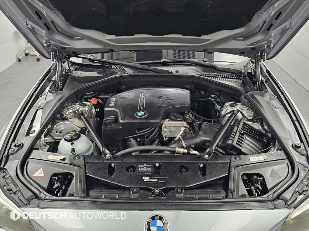 BMW 5 Series - Vista 6