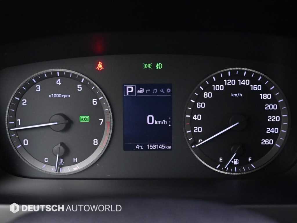 HYUNDAI Sonata - Vista 8