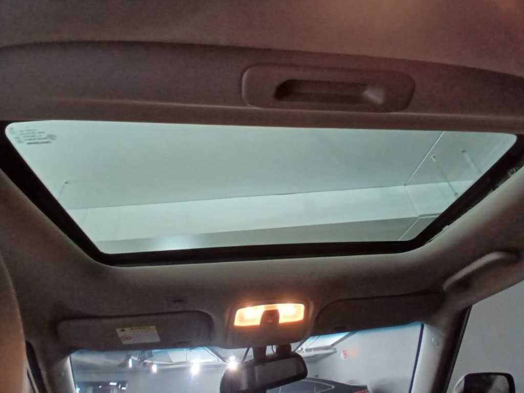 Ssangyong Tivoli 2017 Blanco - Importación desde Corea - HF Imports Iquique - Foto 16