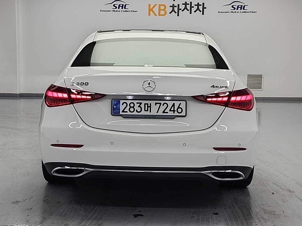 Mercedes Benz C Class - Vista 4