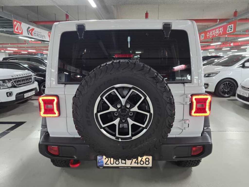 Jeep Wrangler - Vista 5