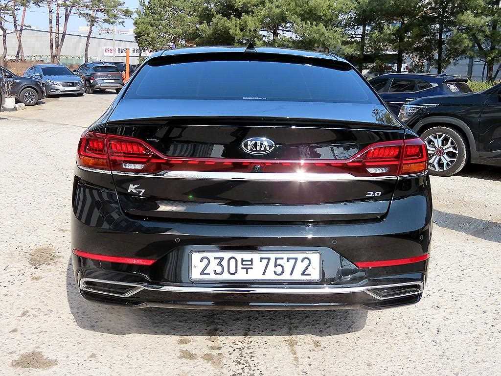 KIA K7 - Vista 4