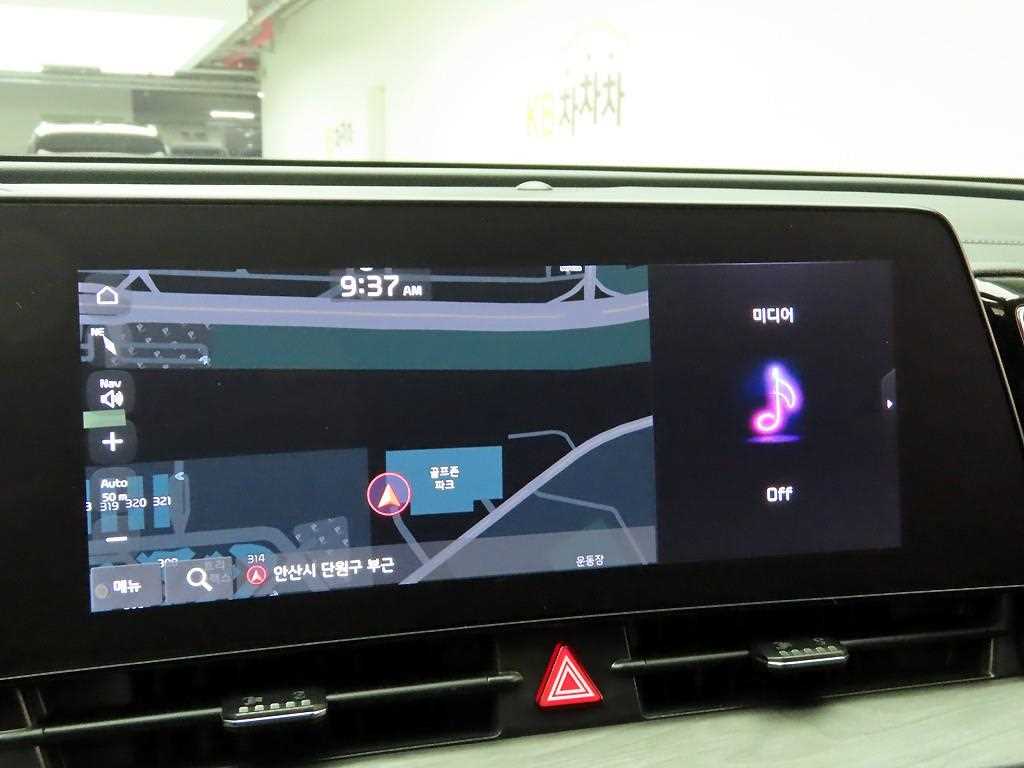 KIA Sportage - Vista 8