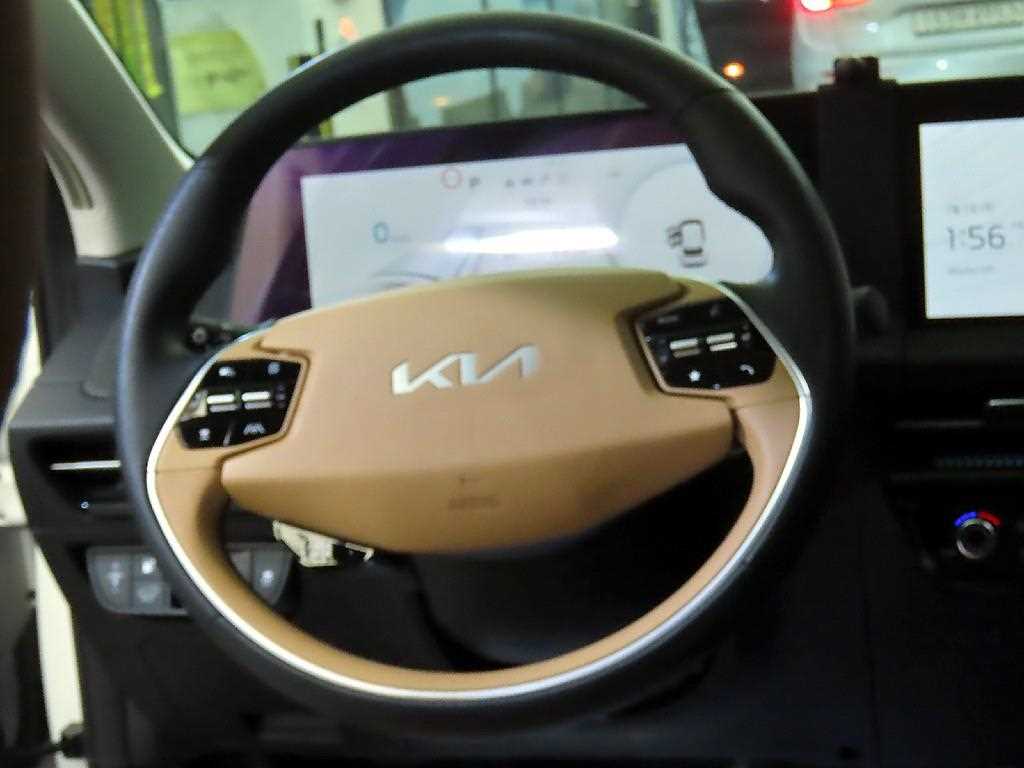 KIA EV6 - Vista 8