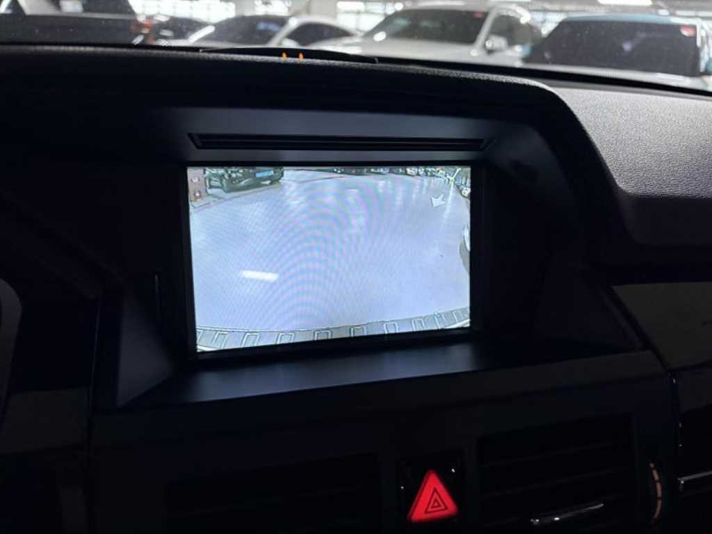 Mercedes Benz GLK Class - Vista 8