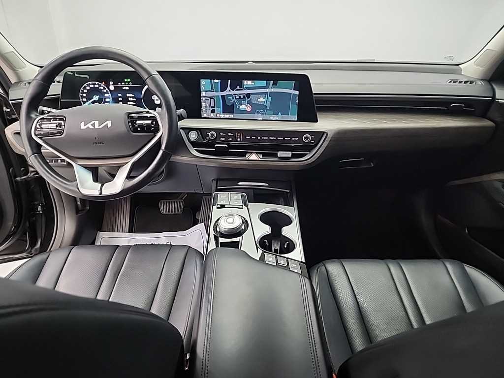 KIA K8 - Vista 7