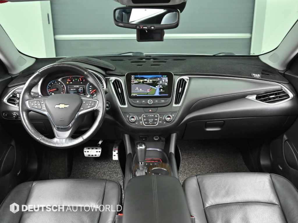 Chevrolet Malibu - Vista 7