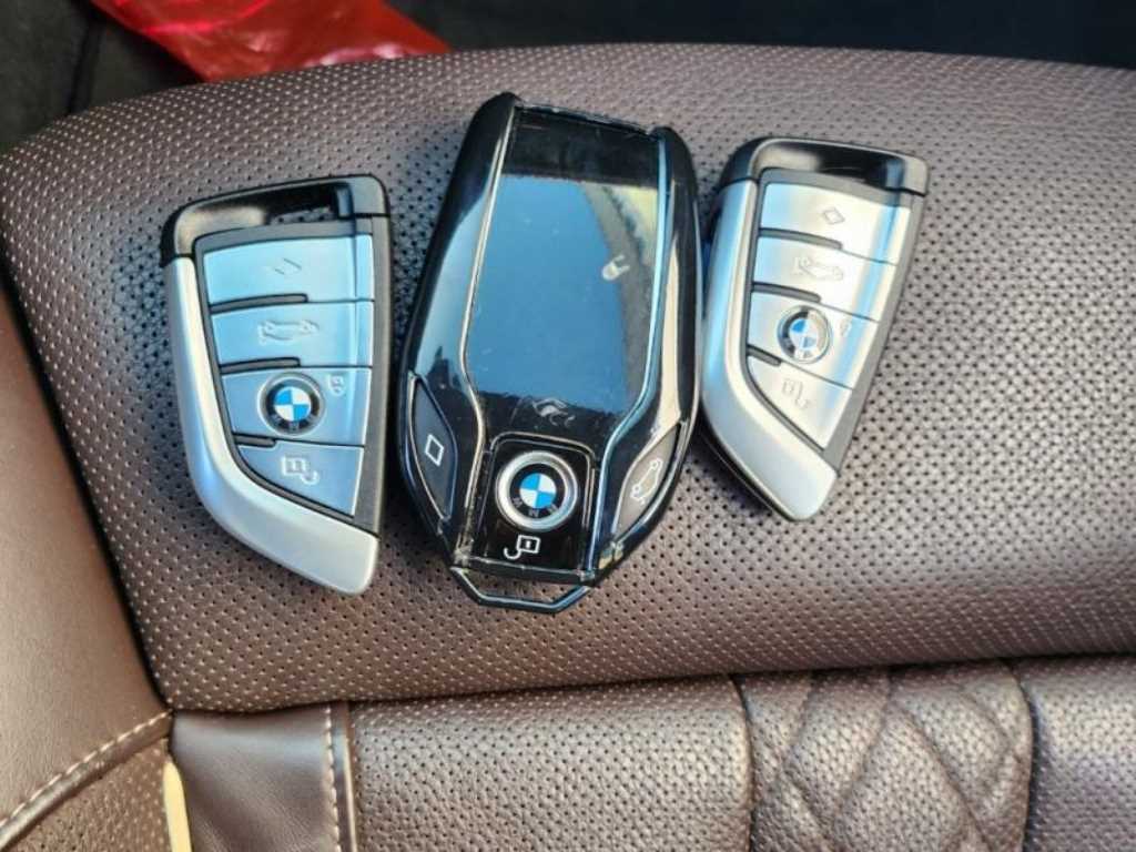 BMW 5 Series 2018 - Importación desde Corea - HF Imports Iquique - Foto 14