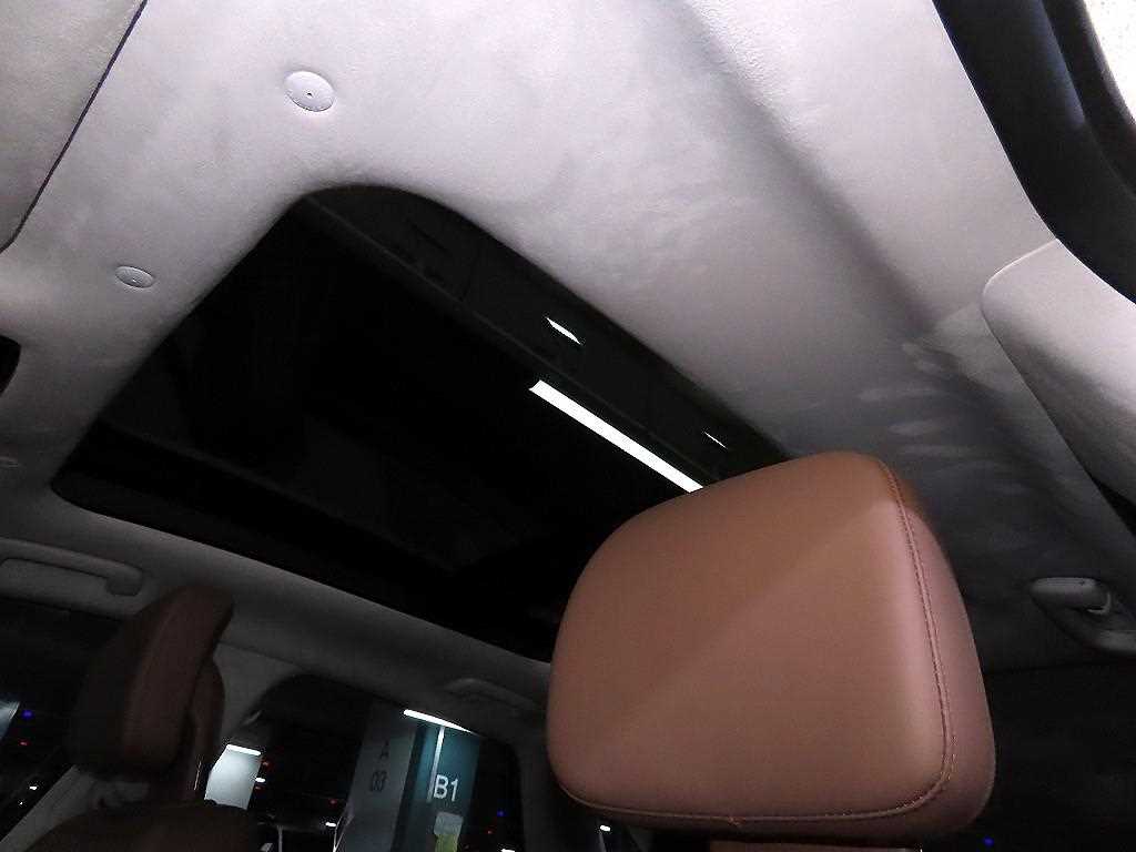 HYUNDAI Grandeur 2025 Blanco - Importación desde Corea - HF Imports Iquique - Foto 14