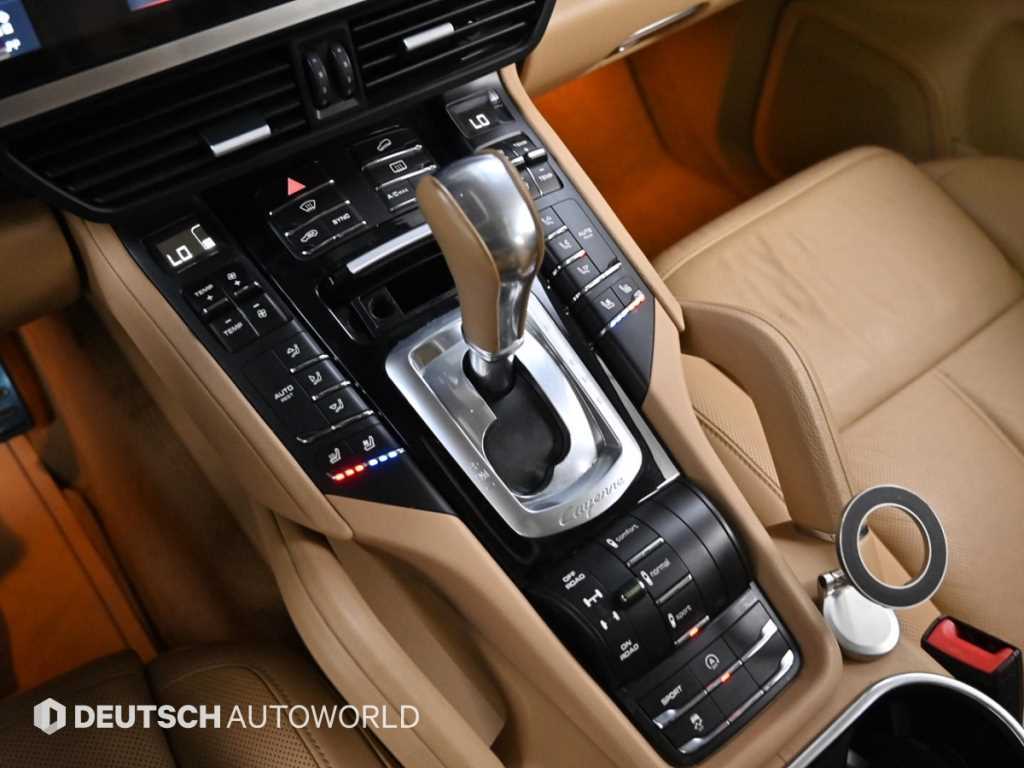 Porsche Cayenne - Vista 10