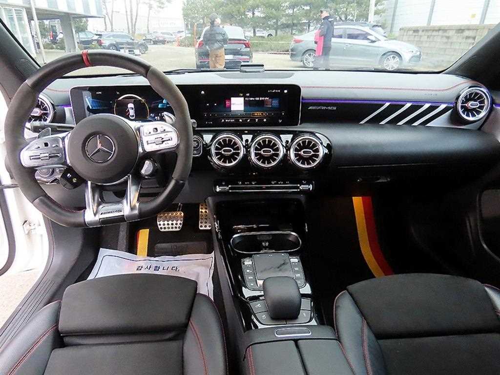 Mercedes Benz CLA Class - Vista 7
