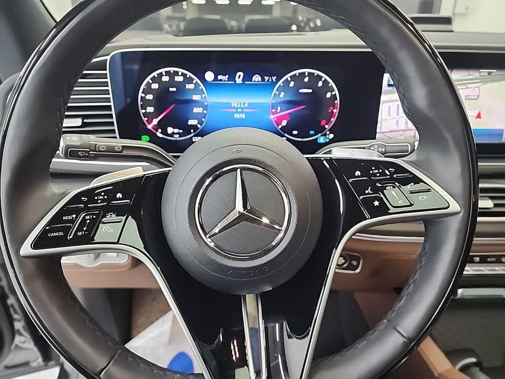 Mercedes Benz GLS Class - Vista 9