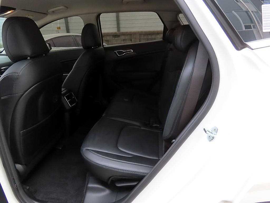 KIA Sportage - Vista 6