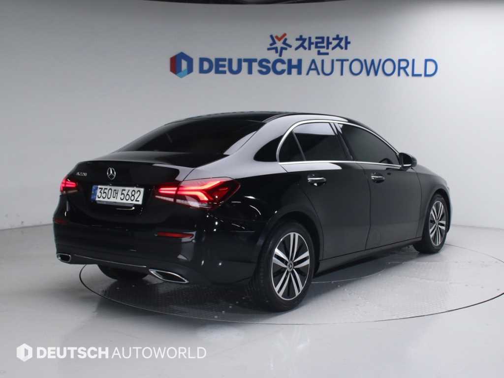 Mercedes Benz A Class - Vista 2