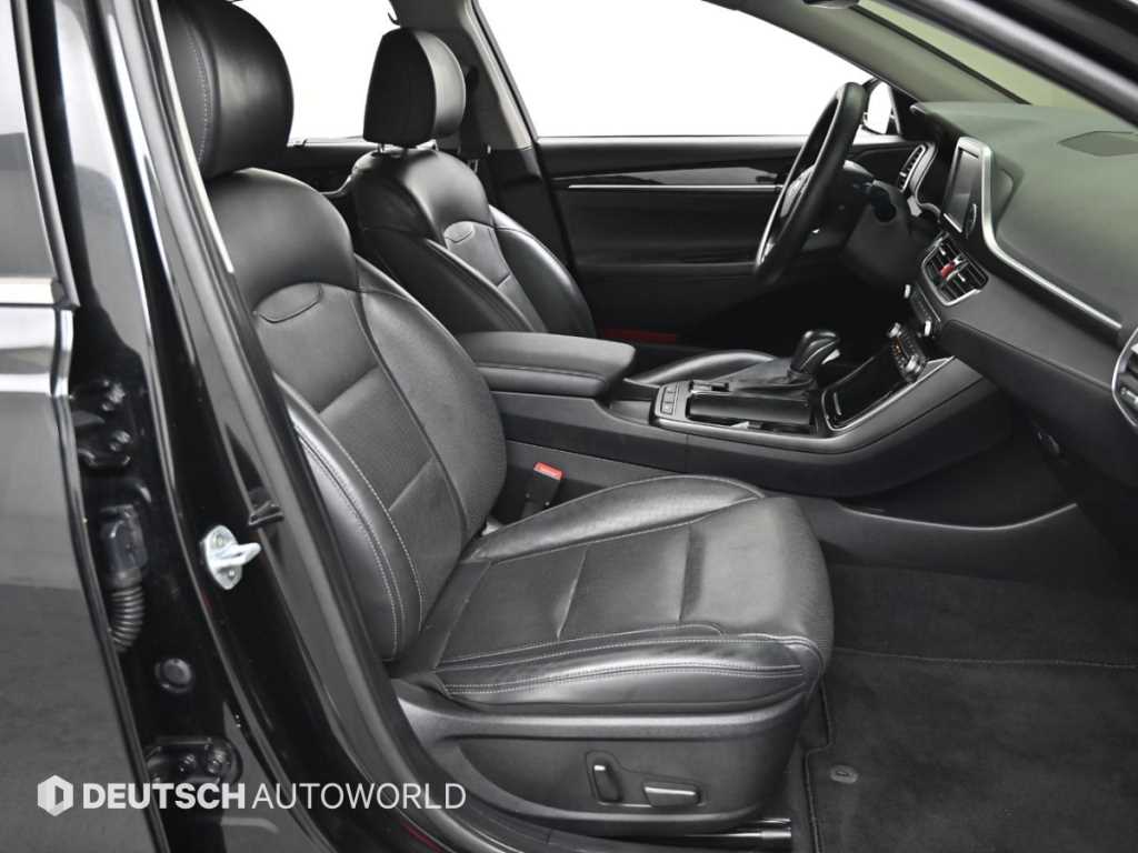 HYUNDAI Grandeur - Vista 10