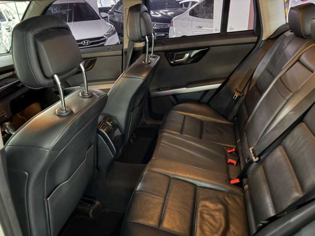 Mercedes Benz GLK Class - Vista 6