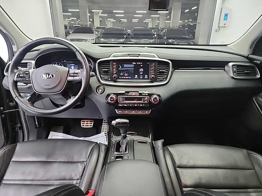 KIA Sorento - Vista 7