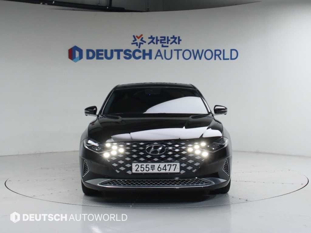 HYUNDAI Grandeur - Vista 3