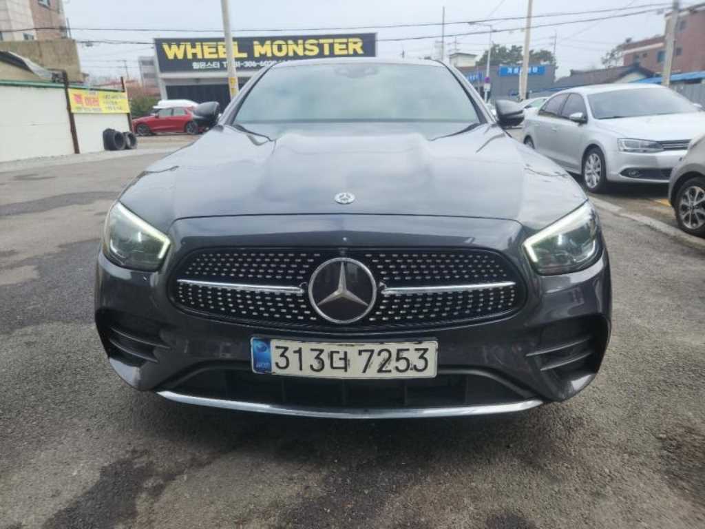 Mercedes Benz E class 2021 Gris - Importación desde Corea - HF Imports Iquique - Foto 1