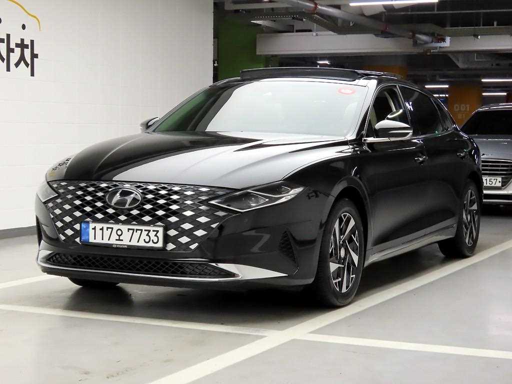 HYUNDAI Grandeur - Vista 2