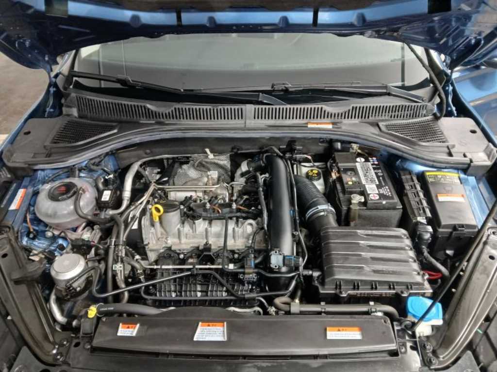 Volkswagen Jetta 2021 Azul - Importación desde Corea - HF Imports Iquique - Foto 19