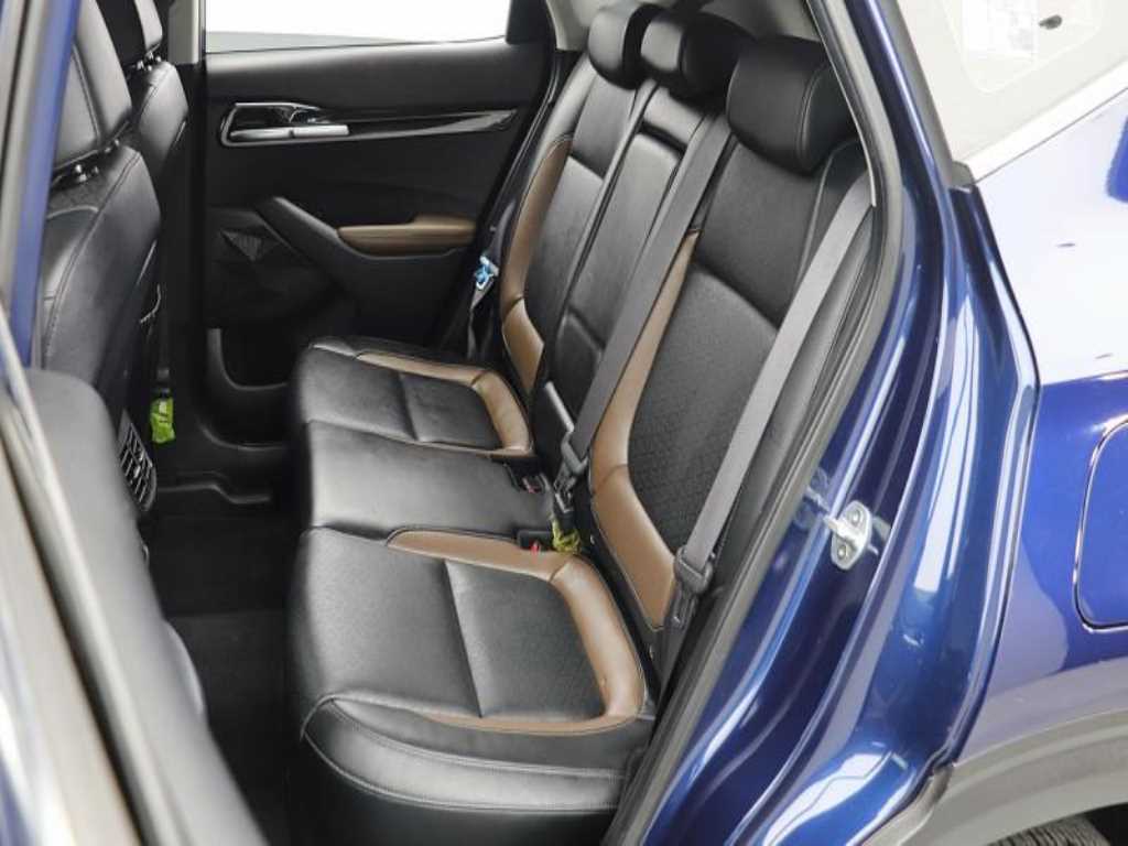KIA Seltos - Vista 12
