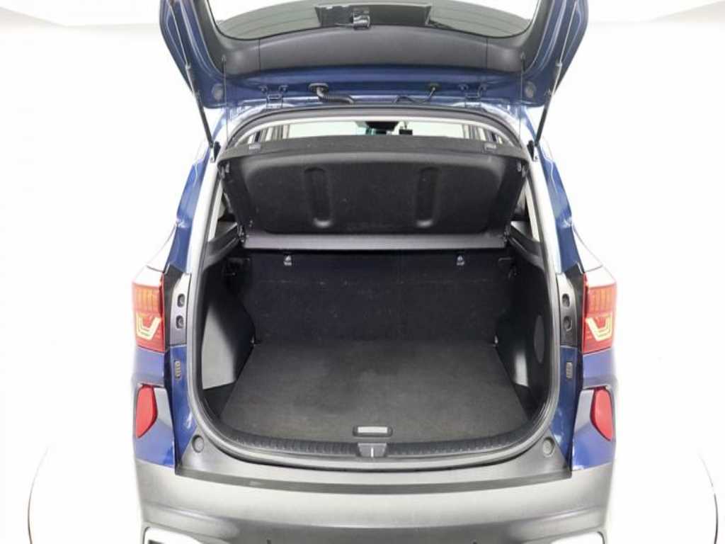 KIA Seltos - Vista 10