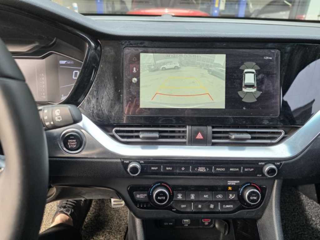 KIA Niro - Vista 9