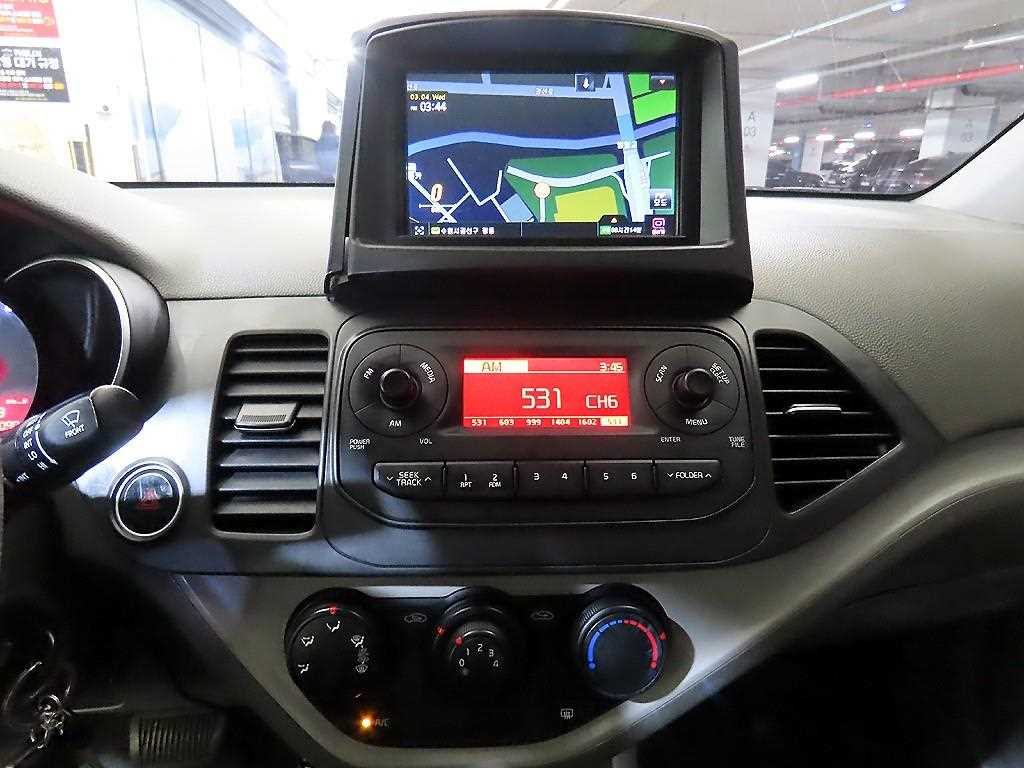 KIA Morning - Vista 11