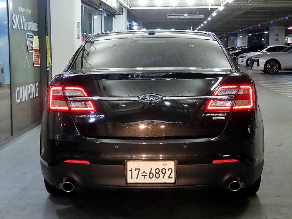 Ford Torus - Vista 5