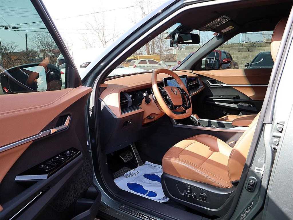 Ssangyong Torres - Vista 6