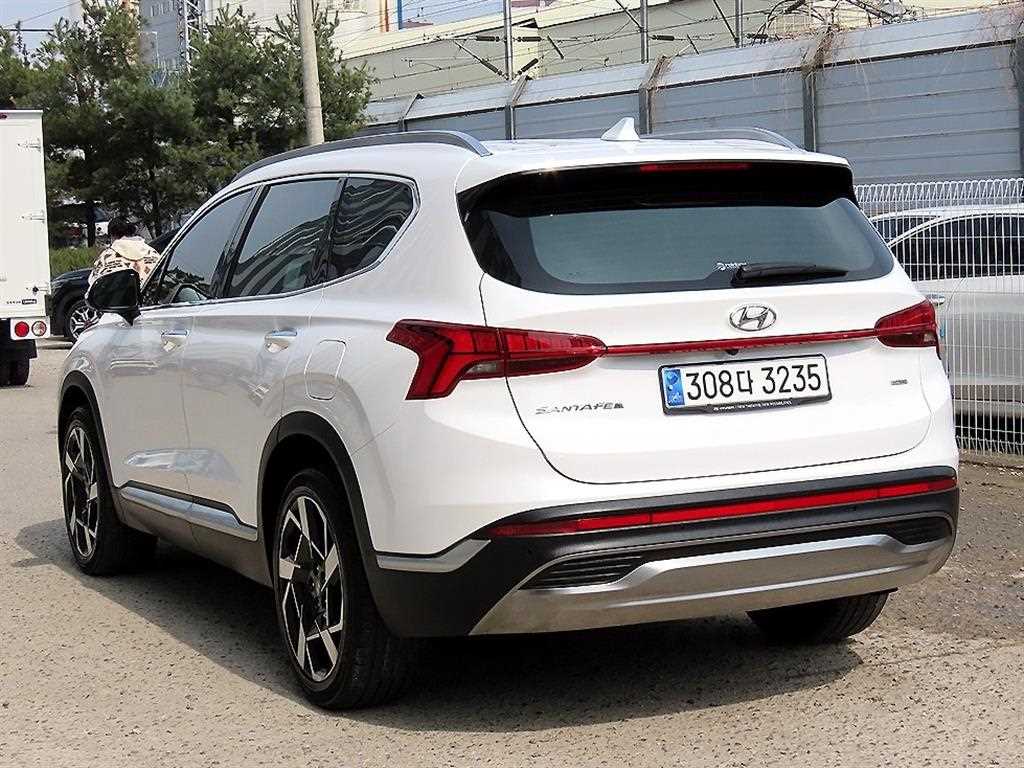 HYUNDAI Santa Fe - Vista 3