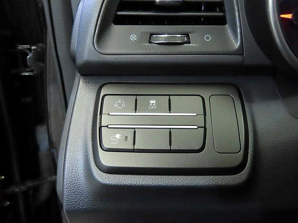 Ssangyong Tivoli 2017 Negro - Importación desde Corea - HF Imports Iquique - Foto 15