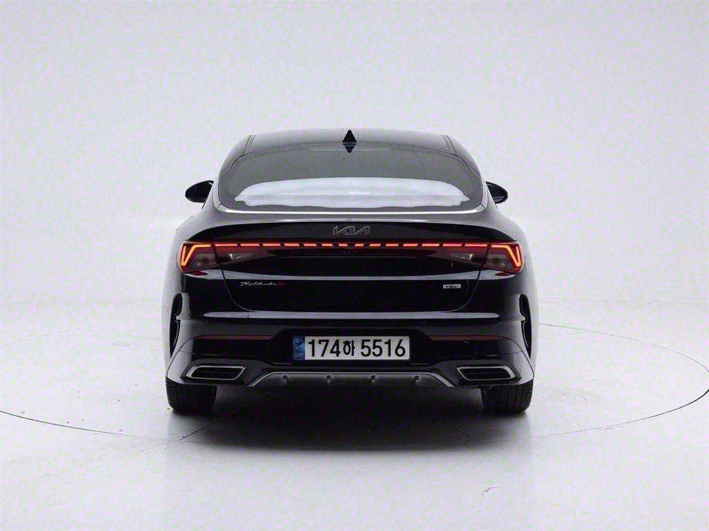 KIA K5 - Vista 5