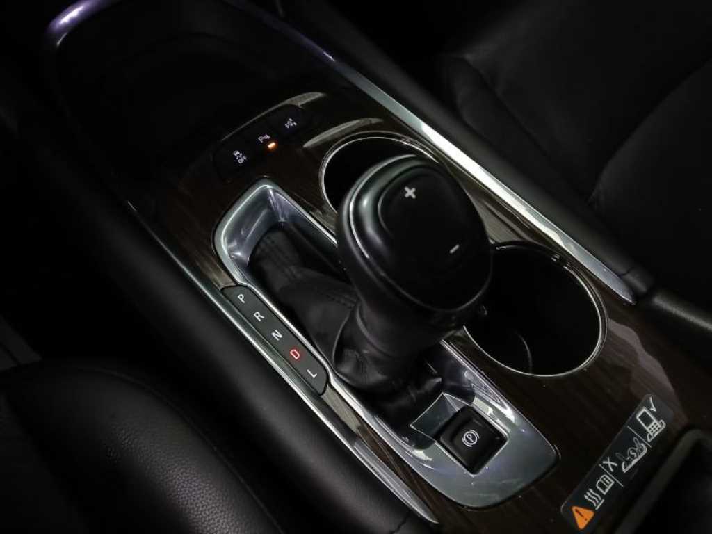 Chevrolet Malibu 2017 Gris - Importación desde Corea - HF Imports Iquique - Foto 13