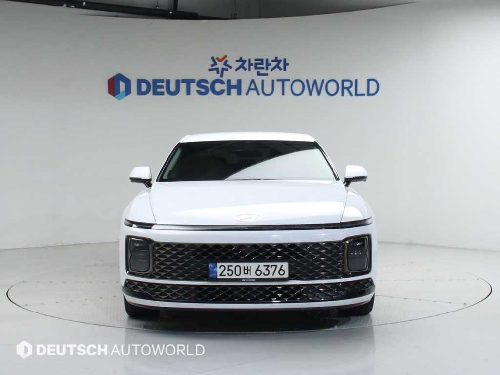 HYUNDAI Grandeur - Vista 3