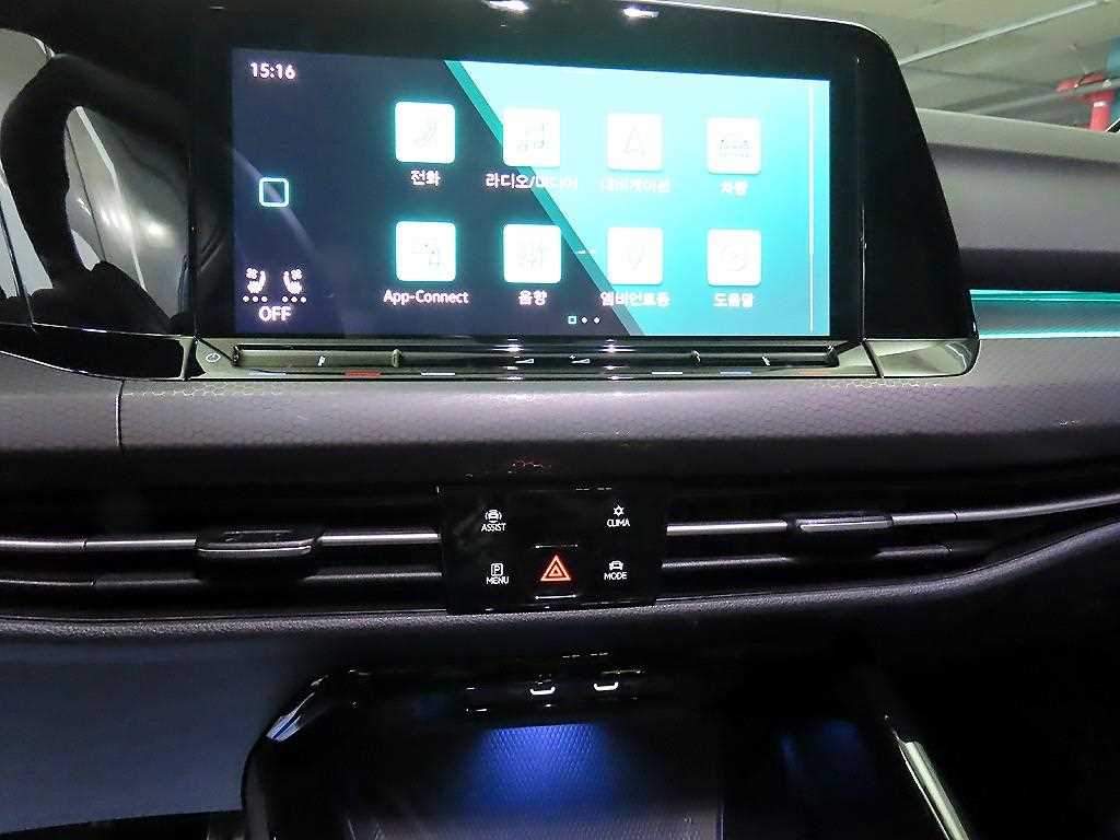 Volkswagen Golf - Vista 11