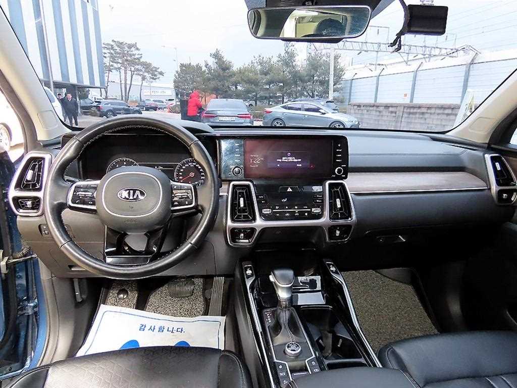 KIA Sorento - Vista 7