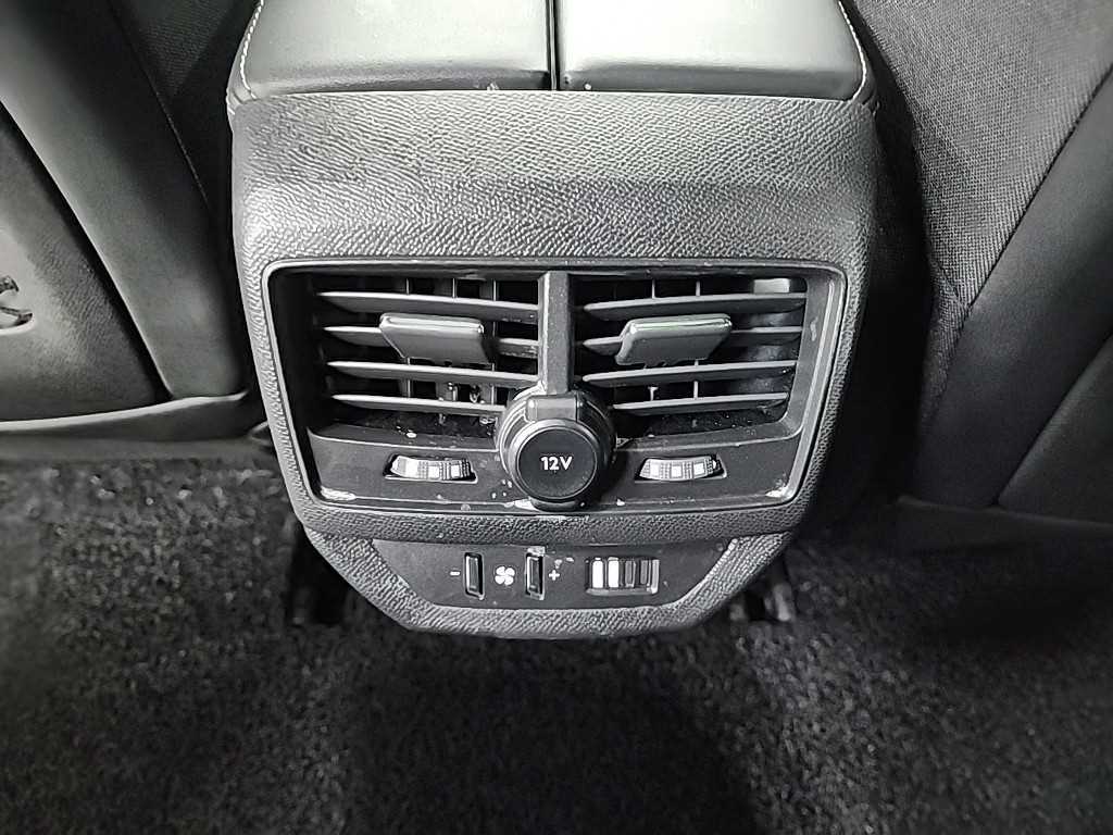 Peugeot 5008 2021 Gris - Importación desde Corea - HF Imports Iquique - Foto 13