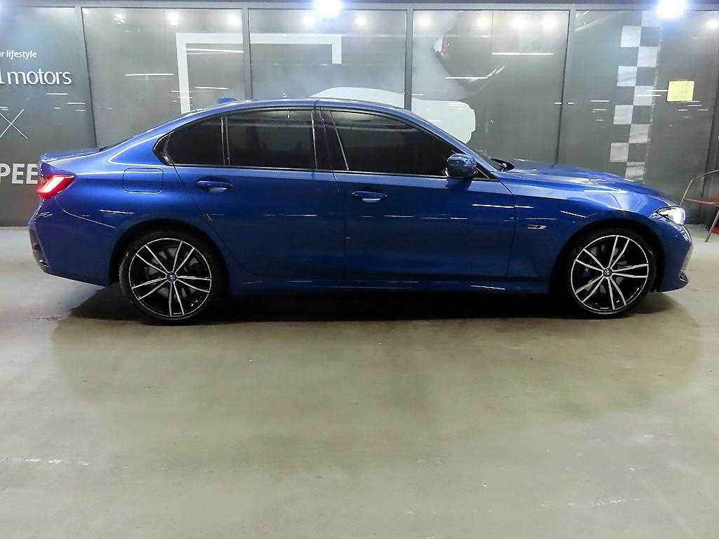 BMW 3 series - Vista 3