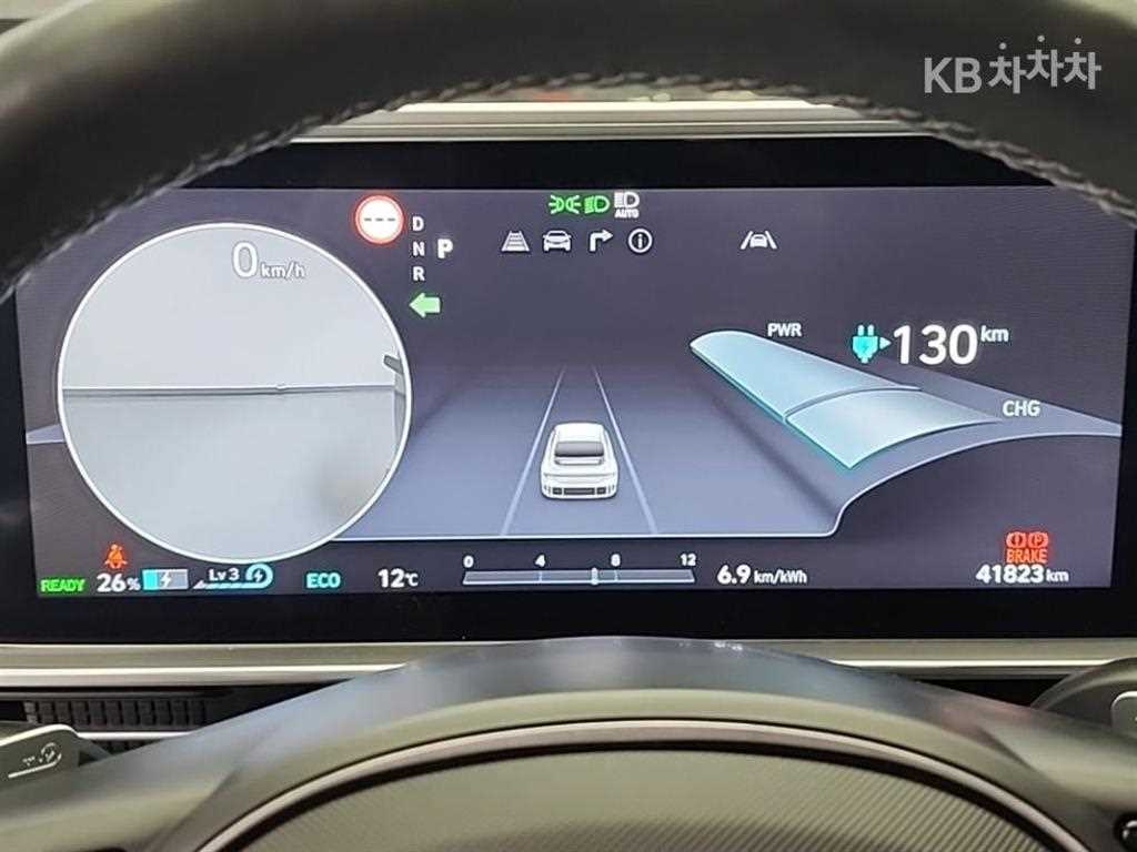 HYUNDAI Ioniq 6 - Vista 6