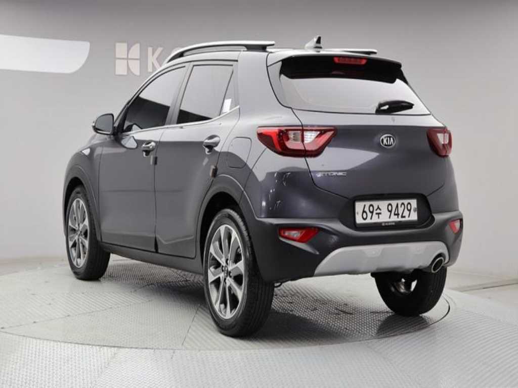 KIA Stonic - Vista 2