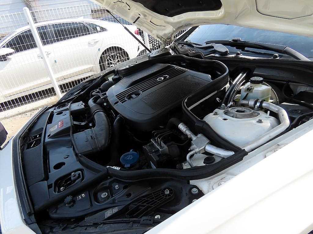 Mercedes Benz CLS Class 2015 Blanco - Importación desde Corea - HF Imports Iquique - Foto 19